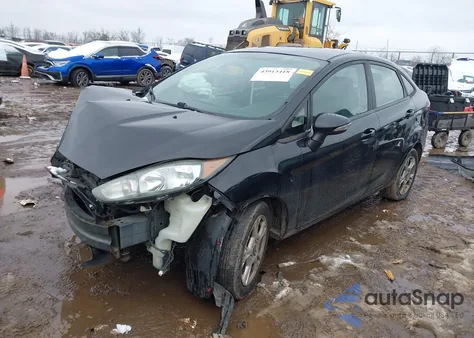 2015 Ford Fiesta Se z USA, uszkodzony, nr VIN 3FADP4BJ9FM145320